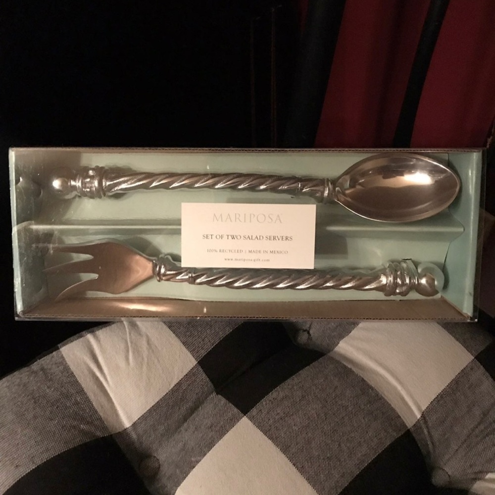 Mariposa metal salad serving set